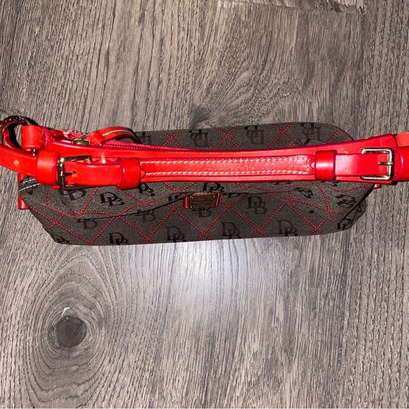 Dooney & Bourke Signature Shoulder Purse - Picture 4 of 10